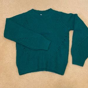 GAP sweater